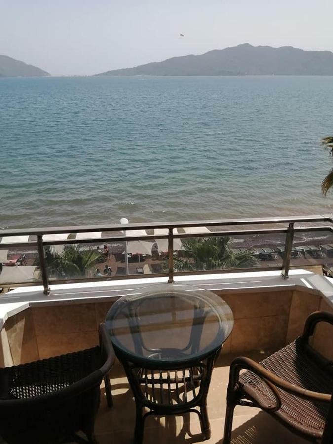 George & Dragon Beach Hotel مرمريس المظهر الخارجي الصورة