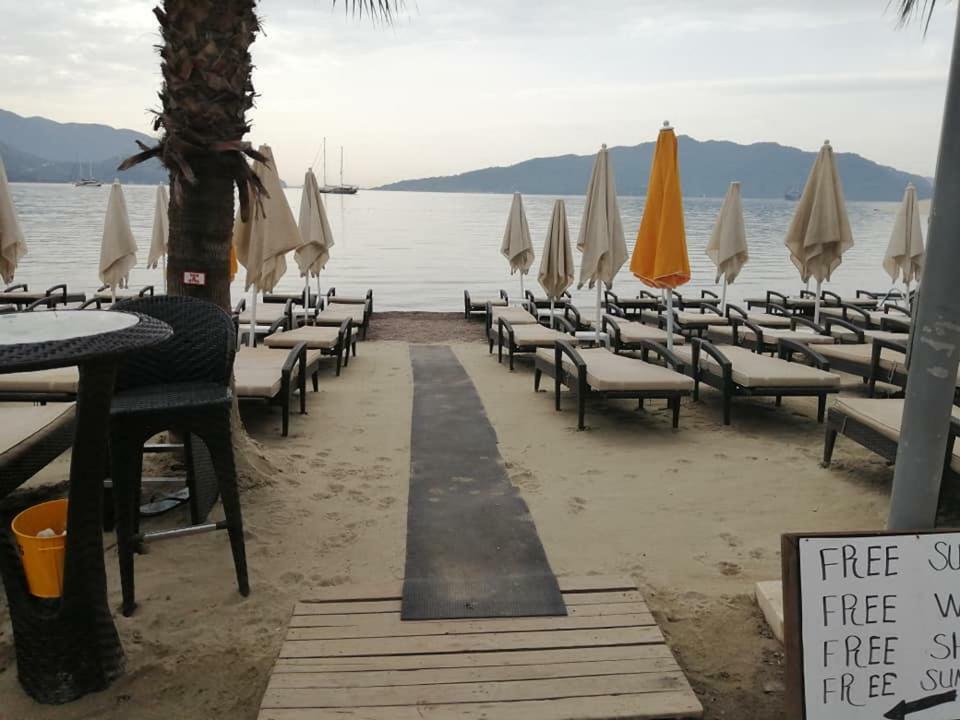 George & Dragon Beach Hotel مرمريس المظهر الخارجي الصورة