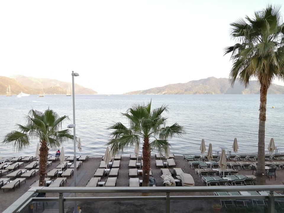 George & Dragon Beach Hotel مرمريس المظهر الخارجي الصورة