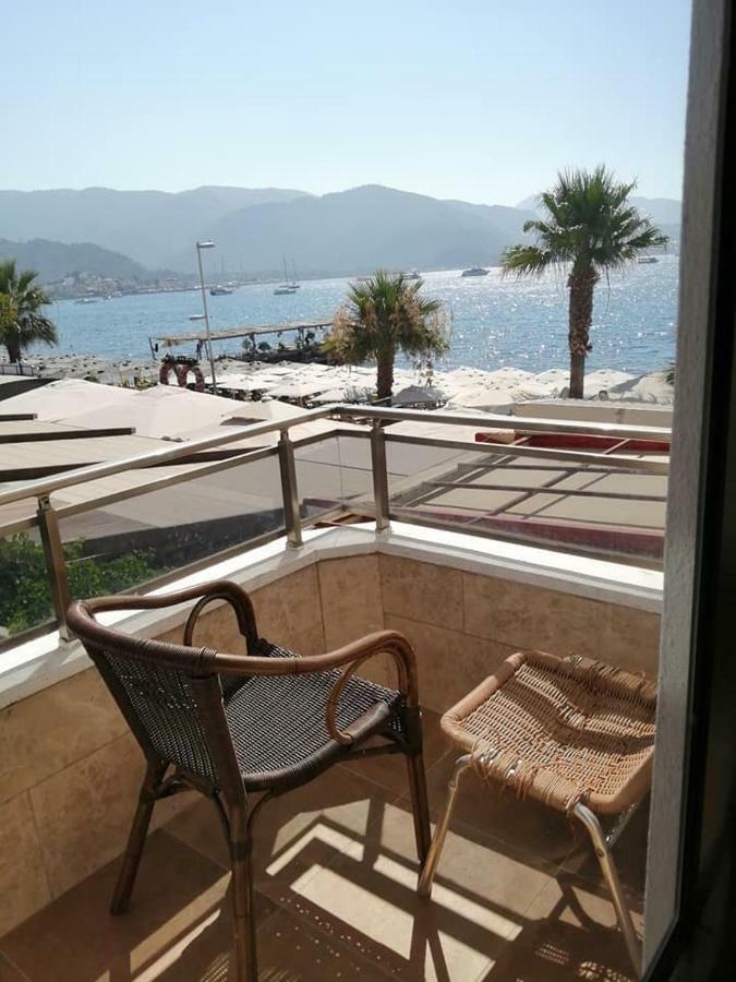 George & Dragon Beach Hotel مرمريس المظهر الخارجي الصورة